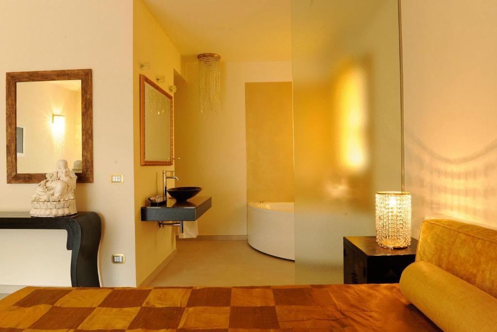 Relais Il Giardino Segreto Maison De Charme Desenzano del Garda Room photo